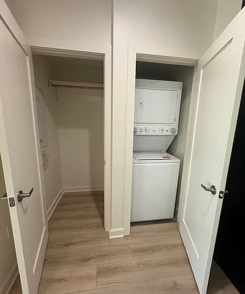 12203 Moorpark St Studio City CA 91604 — Photo 17