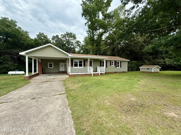 7543 Aycocks Crossing Road, Lucama, NC 27851