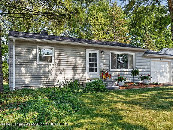 3rd image of 5729 Hilliard Rd