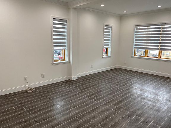 5th image of 147-18 Elm Ave #2