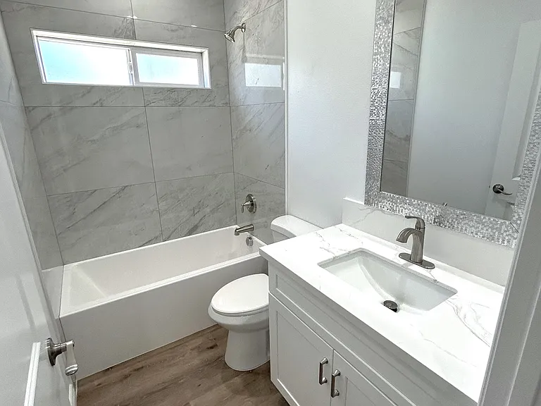 16920 Danbury Ave — Photo 9
