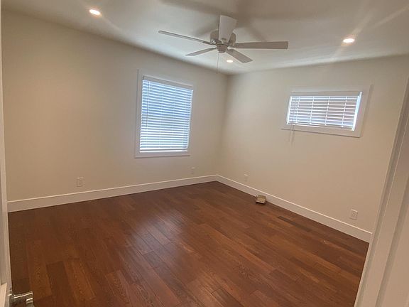 4th image of 2020 Olivera Ave