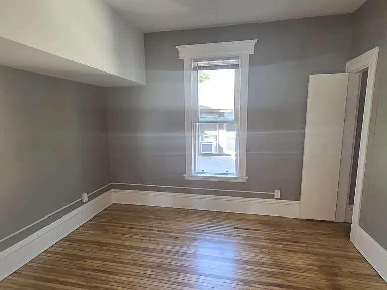 2939 Lyndale Ave N #2 — Photo 11