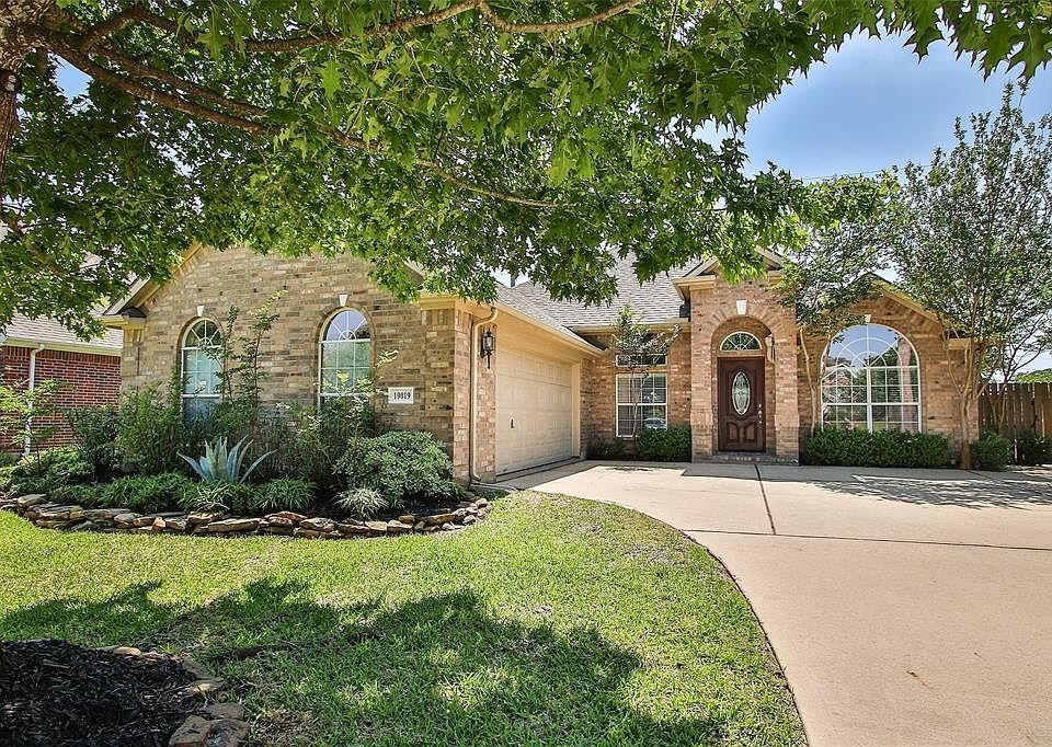 1st image of 19019 Canyon Frost Dr