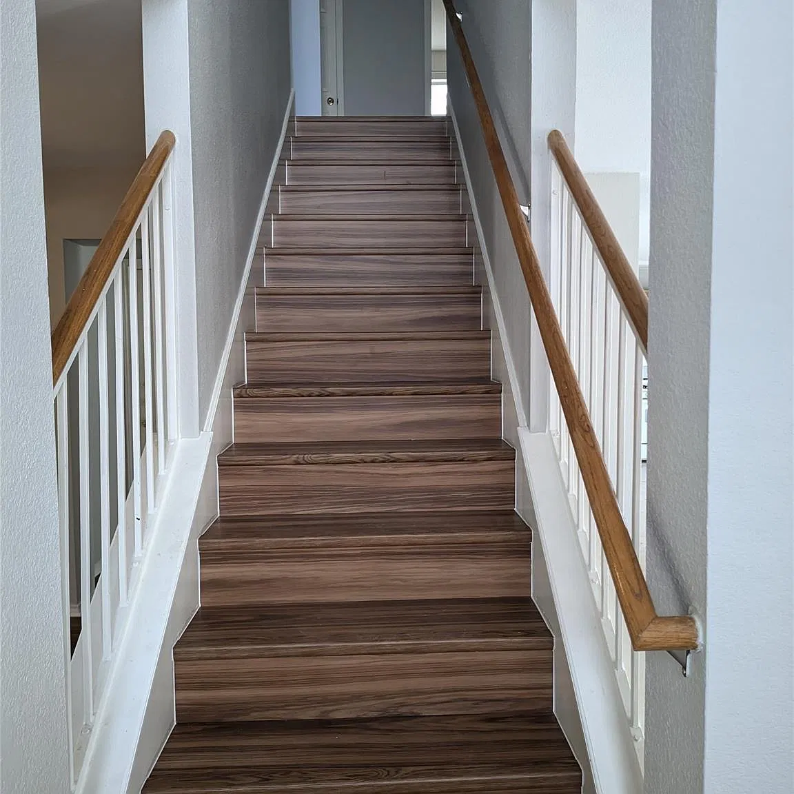 4 bed, 2.5 bath, 1990 sqft, $1,895 — Photo 4