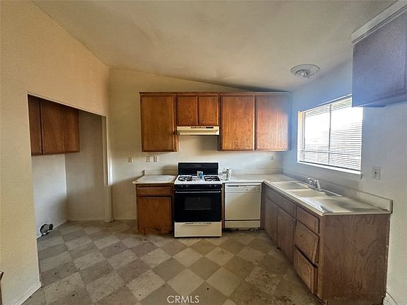3rd image of 12765 Pocomoke Rd