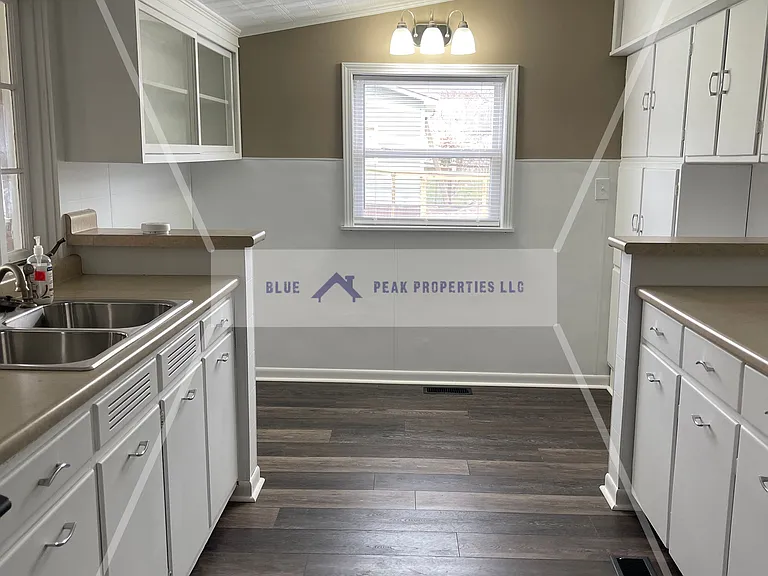 717 N River Ave — Photo 12