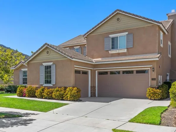 2990 Burnet Dr, Escondido, CA 92027