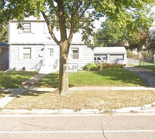 1st image of 2093 Burns Ave