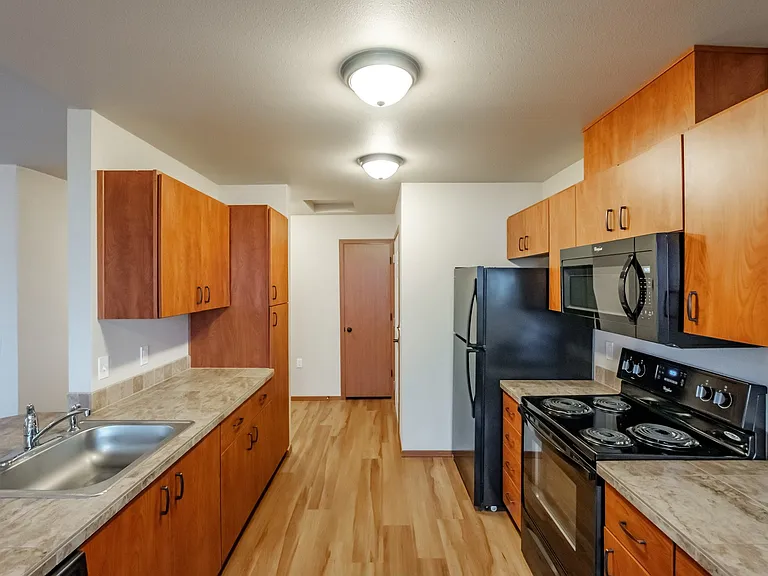 Lafayette Place Apartments — Photo 127