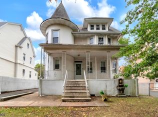 42 Nairn Pl, Newark, NJ 07108