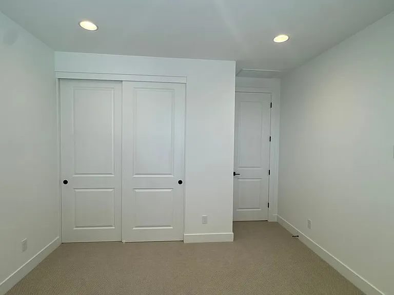 7326 W Running Deer Trl — Photo 16