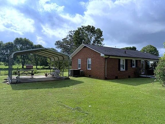 2nd image of 134 Womack St