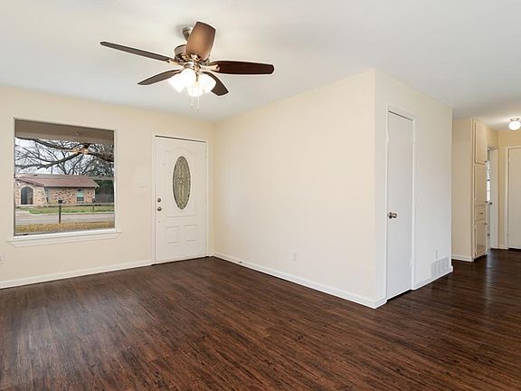 5th image of 1020 Kay Lynn St