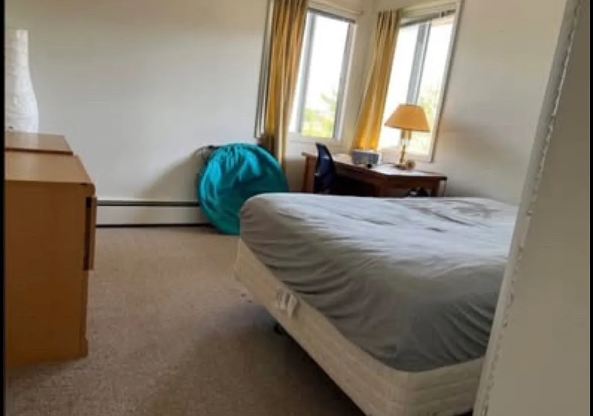 2 bed, 965 sqft, $1,800 — Photo 4