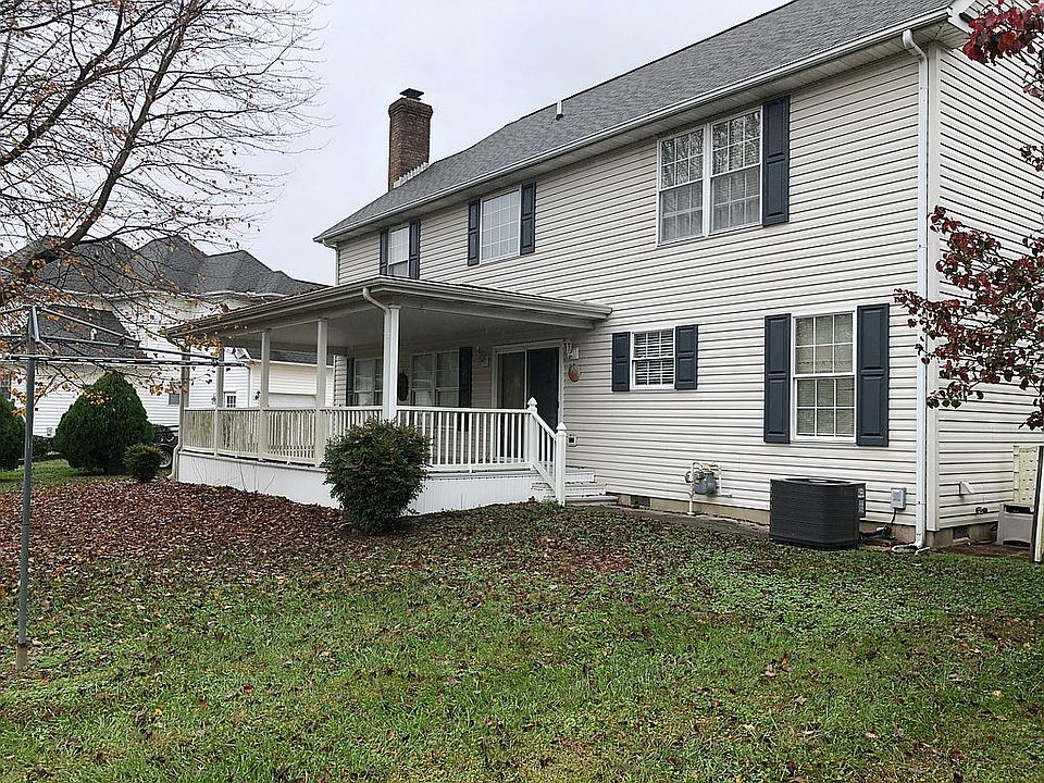 2nd image of 48 Apple Blossom Dr