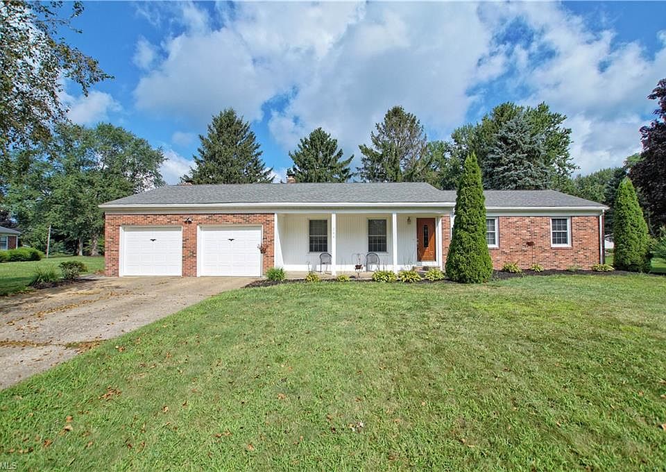 1st image of 244 Willowbend Dr