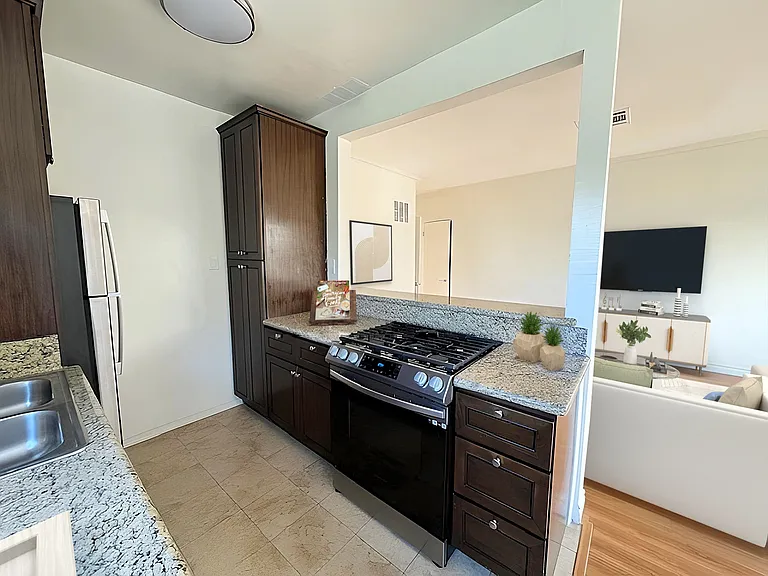 321 S Hamel Rd #1A — Photo 4