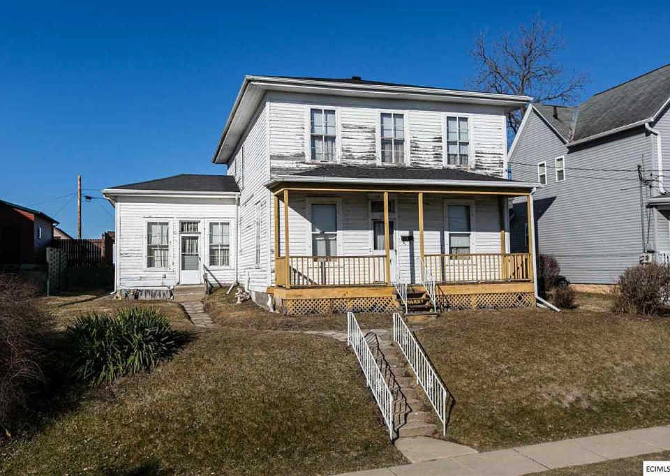 1st image of 571 Clarke Dr