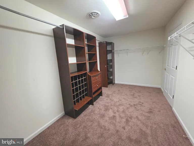 109 Masters Ln — Photo 47