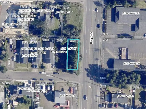 31st St, Florence, OR 97439