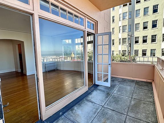 3rd image of 2160 Leavenworth St APT 104