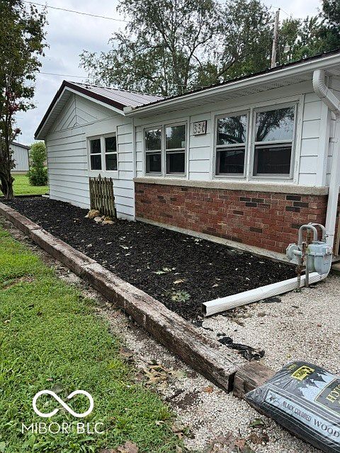 1st image of 336 E Wilkison St
