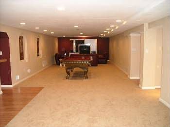 4th image of 9537 Woods Cir