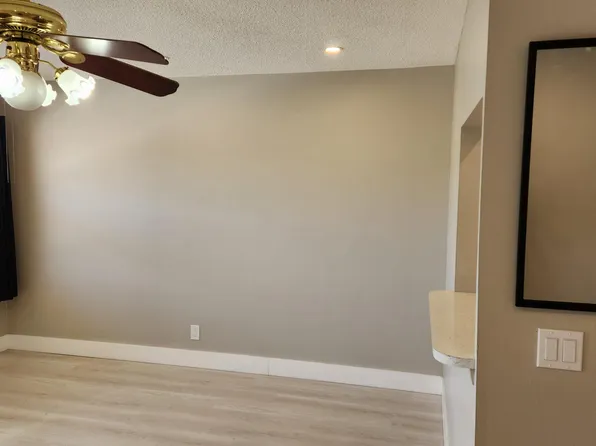 55 Kingswood C #55, West Palm Beach, FL 33417