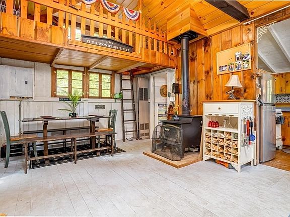 5th image of 12 King Rd