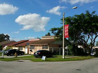 11511 SW 4th St, Sweetwater, FL 33174