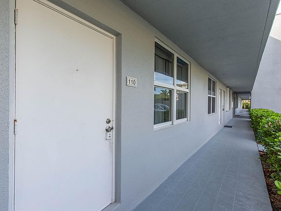 3rd image of 2565 S Ocean Boulevard #1100