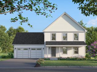 3 Circle Dr, Freeport, ME 04032