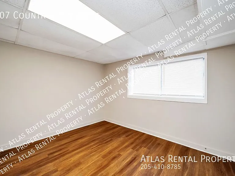 607 Country View Dr — Photo 12