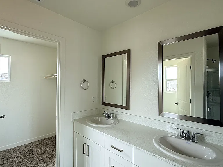 516 Foxtail Ct — Photo 18