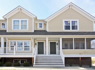 6153 Halton Pl, Indianapolis, IN 46220