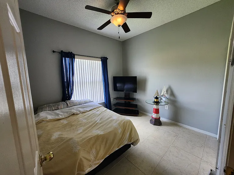2503 Buttercup Ct — Photo 14