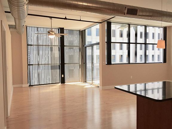 3rd image of 121 N Martin Luther King Blvd Unit 406