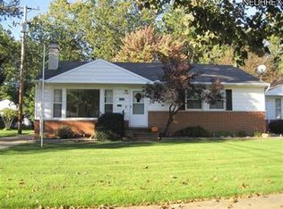 4297 Swaffield Rd, Cleveland, OH 44121