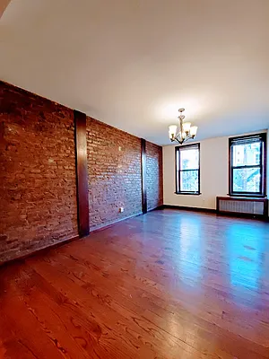 Rented by Compass | media 1