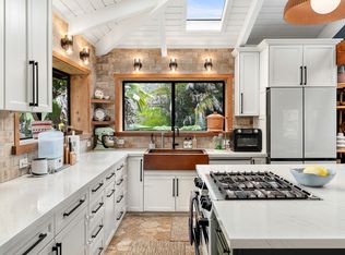11-3922 Nahelenani St #D, Volcano, HI 96785