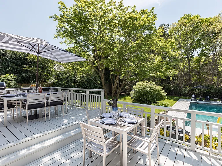 7 Hedges Ave — Photo 15