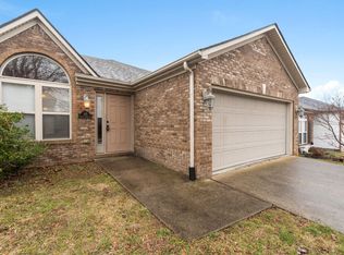 305 Spring Valley Ln, Lexington, KY 40511