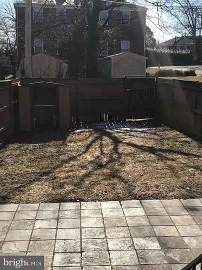 1003 E Lake Ave — Photo 25