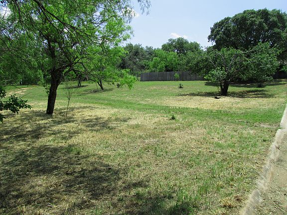2nd image of 1 Flag Creek Spur