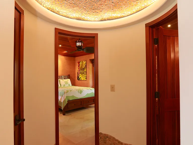 50 Puu Anoano St #1902 — Photo 18