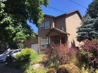 208 S High St, Oregon City, OR 97045