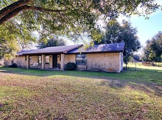 183 Phelan Rd, Bastrop, TX 78602