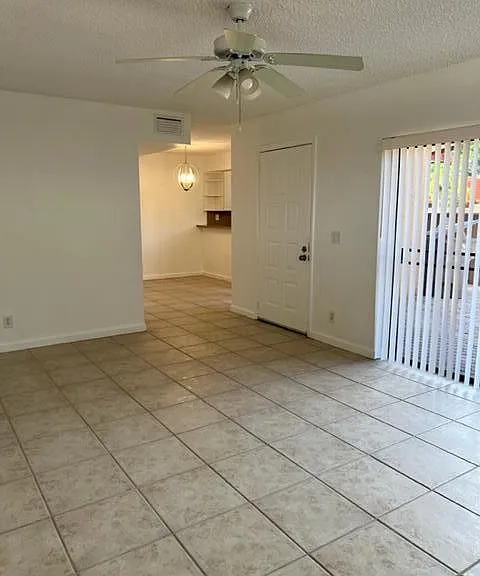8285 Severn Dr #B — Photo 12