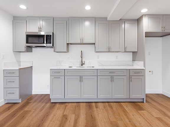 4th image of 5656 Cerritos Ave #5660-1/2